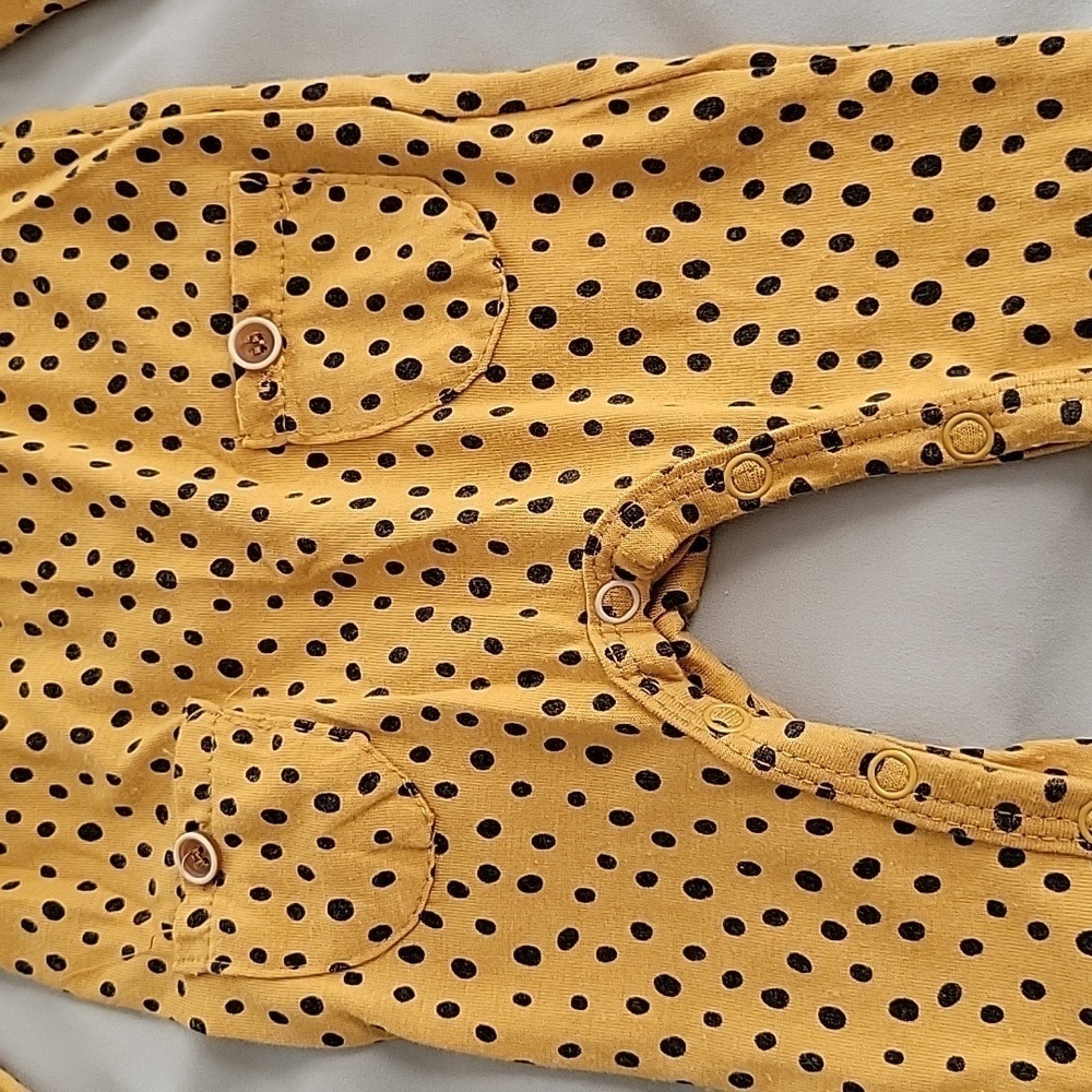 Jessica Simpson Baby Girl's Romper With Headband - Picture 3 of 11
